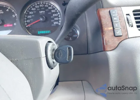 2007 Chevrolet Avalanche 1500 Lt из США, поврежденный, VIN 3GNEC120X7G225653